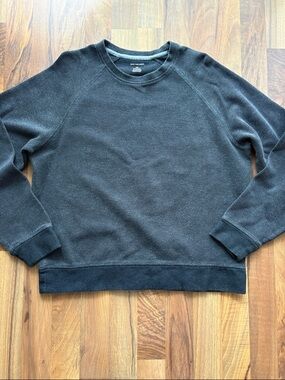Van Heusen Men's Black Crewneck Sweater Size M